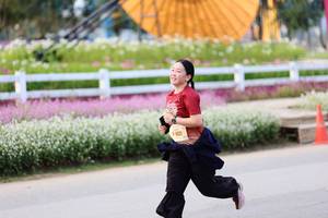 BIB: 
                            <button type="button" onclick="openModal(27851714)" class="btn btn-primary btn-sm float-right btn-popup" data-toggle="modal" data-target=".modal-high-quality">
                        <i class="fas fa-shopping-cart"></i> Add to Cart
                    </button>
                                            <button type="button" onclick="isThisMe(27851714, true)" class="btn btn-success btn-sm float-right btn-popup btn-isme hidden" data-toggle="tooltip" data-placement="bottom" title="นี่คือรูปของคุณใช่ไหม คลิกที่นี่เพื่อเอาเข้าอัลบั้ม">
                        <i class="fas fa-plus"></i> Add to album
                    </button>
                    <button type="button" onclick="isThisMe(27851714, false)" class="btn btn-warning btn-sm float-right btn-popup btn-isnotme hidden">
                        <i class="fas fa-ban"></i> Remove from album
                    </button>